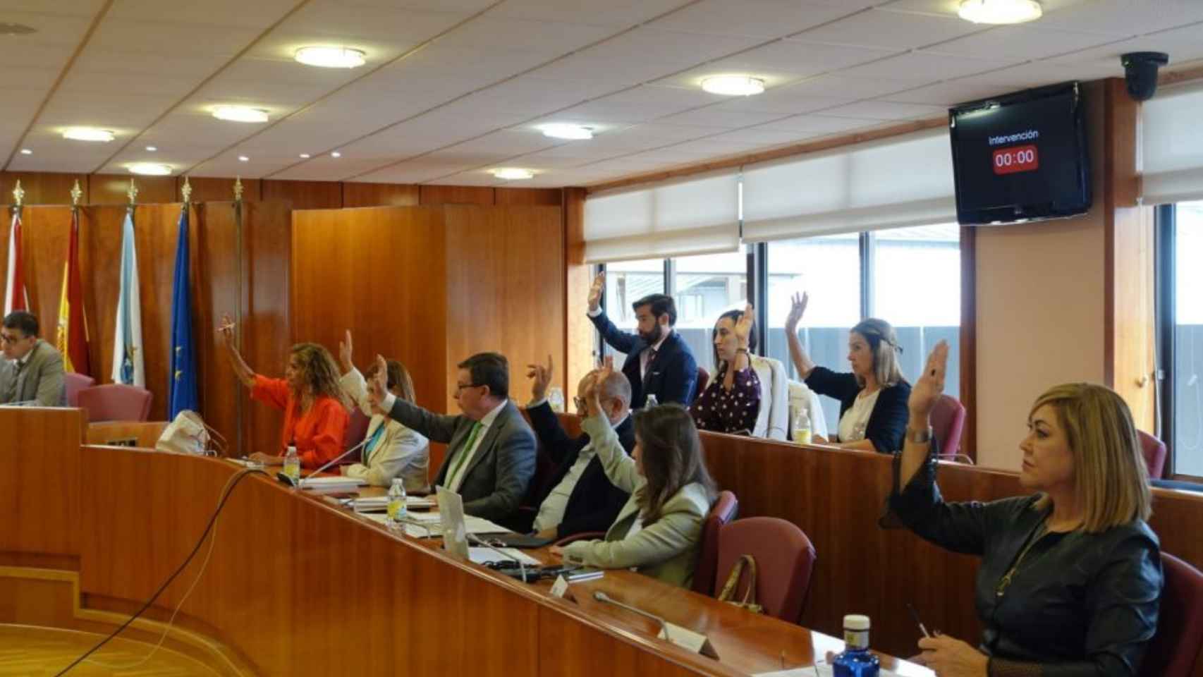 Votación en el Pleno municipal del Concello de Vigo.