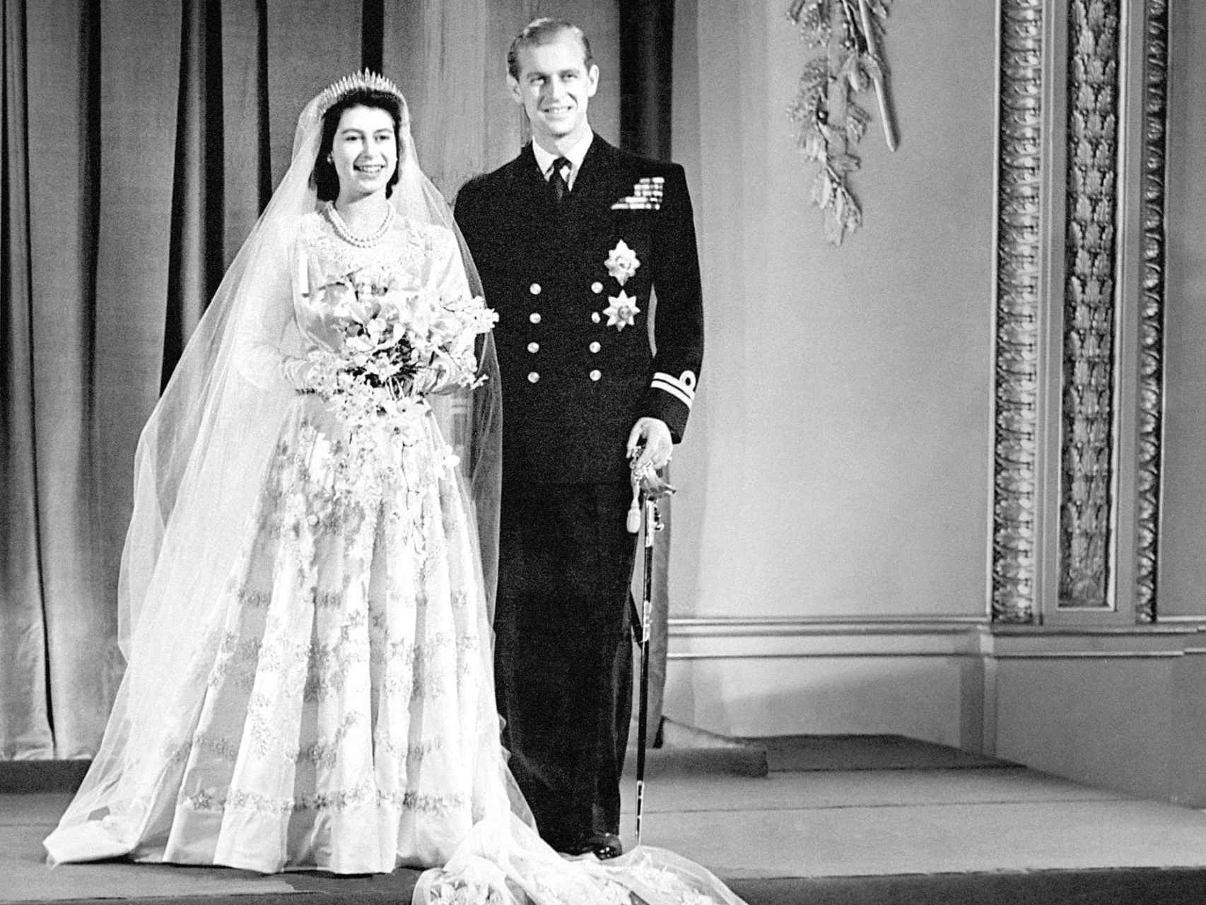 Isabel y Felipe en la Abadía de Westminster el día de su boda.