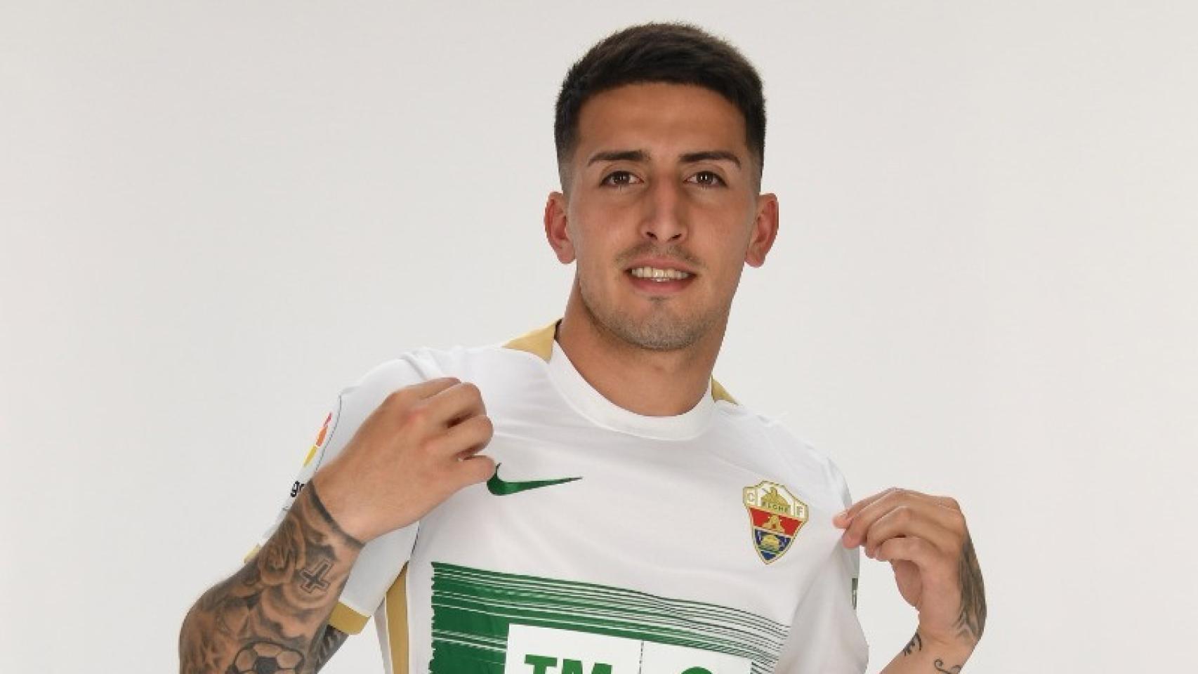 El jugador argentino Nico Fernández se incorpora al Elche.