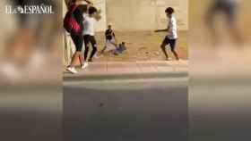 Un instante del vídeo de la agresión captado en Albatera.