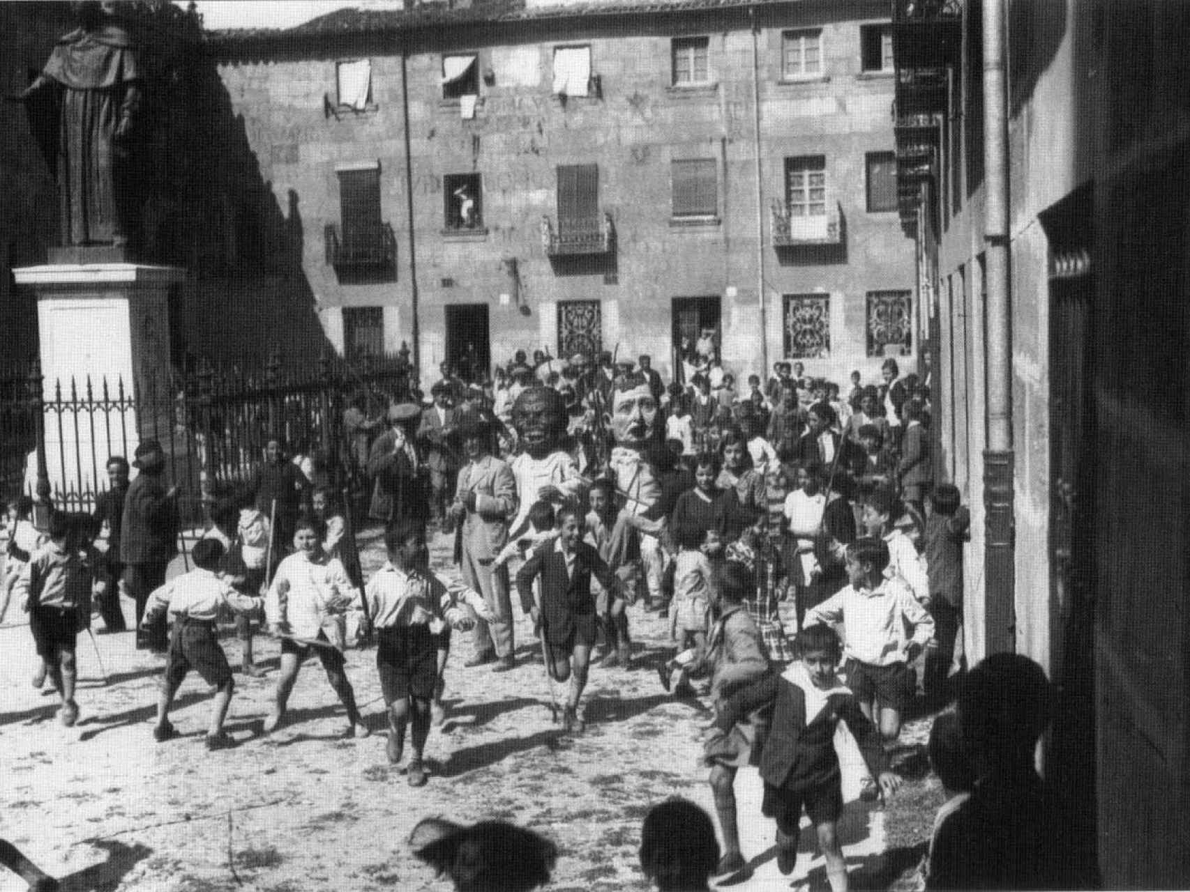 Las fiestas de Salamanca en una foto de 1904 realizada por Venancio Gombau