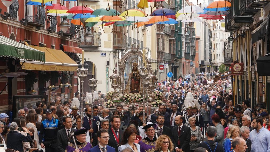 Celebración de la procesión en honor de la Virgen de San Lorenzo