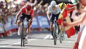 Remco Evenepoel y Enric Mas en la etapa del Alto del Piornal de La Vuelta a España 2022