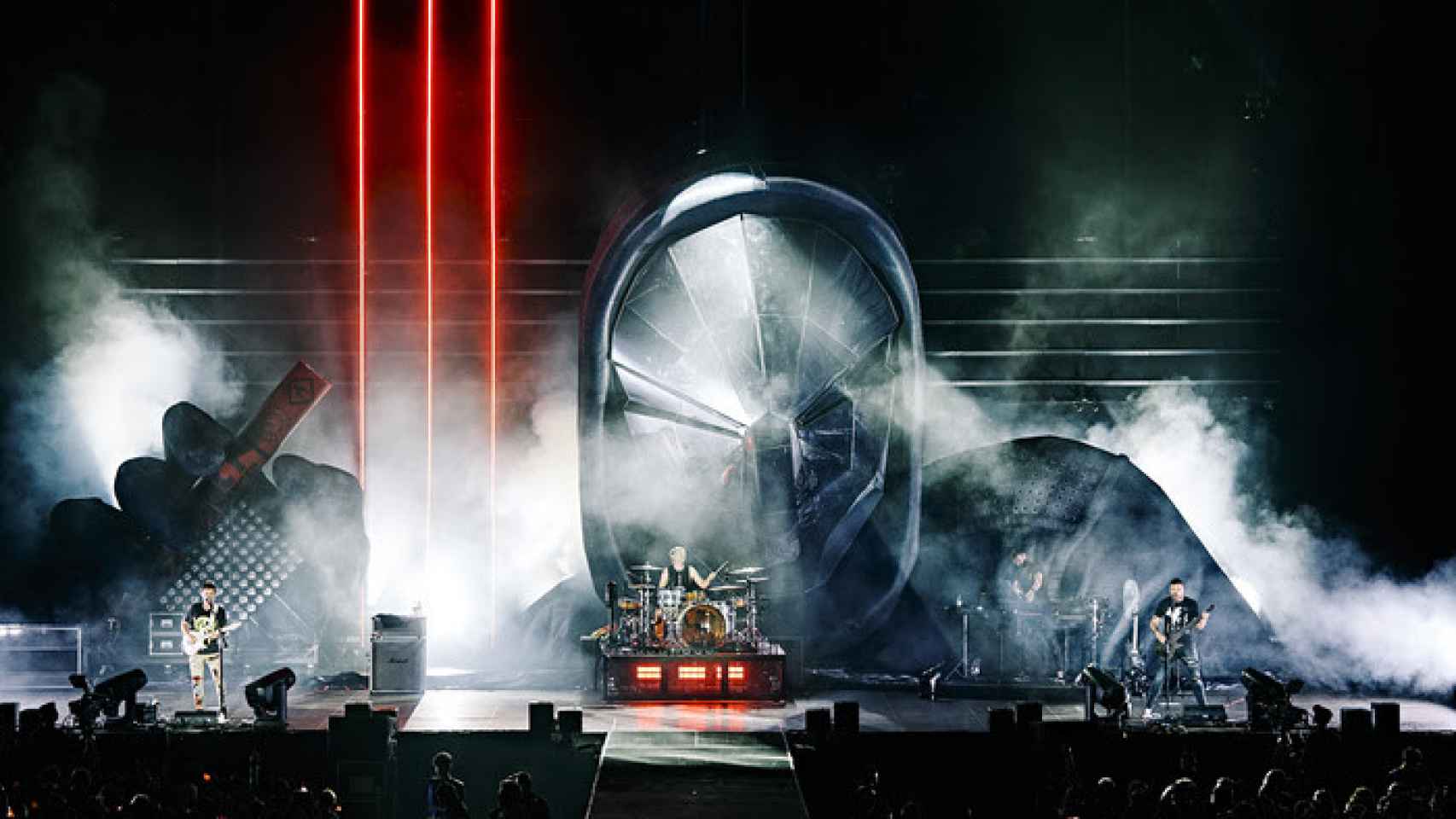 Un momento de la actuación de Muse en Málaga.