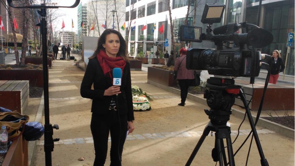 Núñez-Milara durante una conexión desde Bruselas.