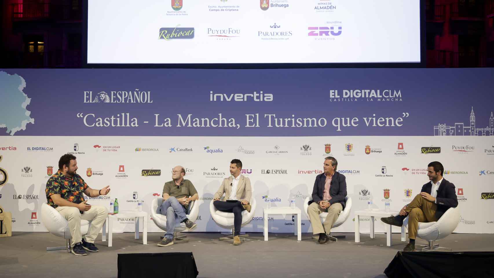 Imagen de la mesa redonda 'Productos turísticos singulares', en el II Foro Económico Español 'Castilla-La Mancha, el turismo que viene'.