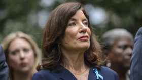 La gobernadora del estado de Nueva York, Kathy Hochul, en el homenaje a las víctimas del 11 de septiembre.
