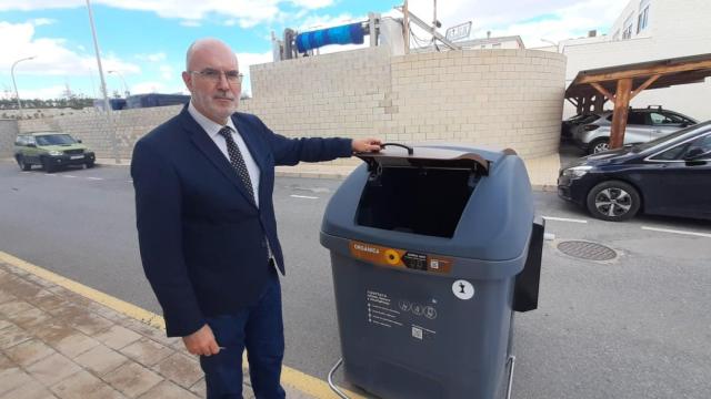 El concejal de Limpieza de Alicante, Manuel Villar, en imagen de archivo.