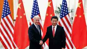 El presidente de EEUU, Joseph Biden, y su homólogo chino Xi Jinping