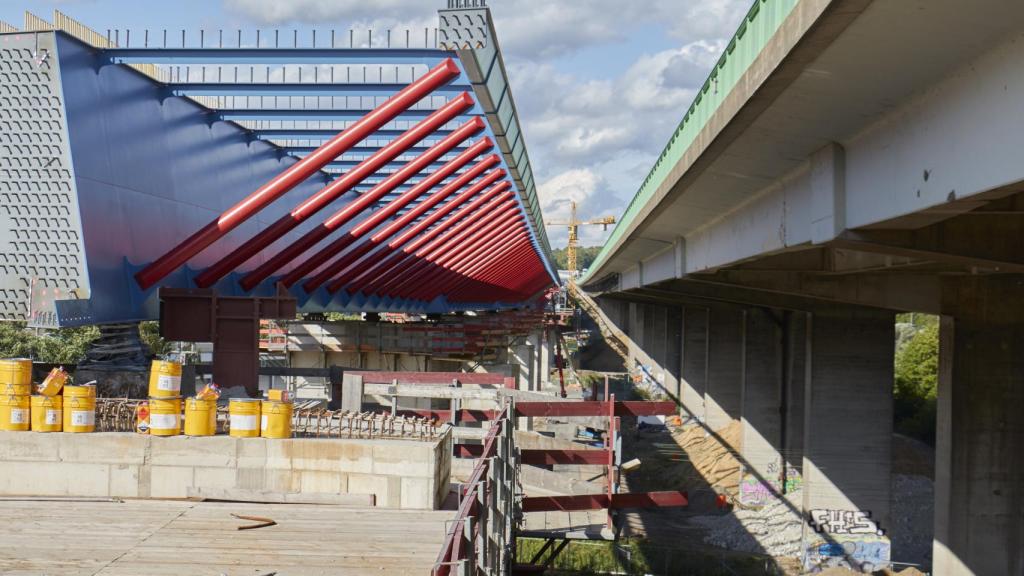 Puente Lennetal en la A45 cerca de Hagen, construido por Hochtief.