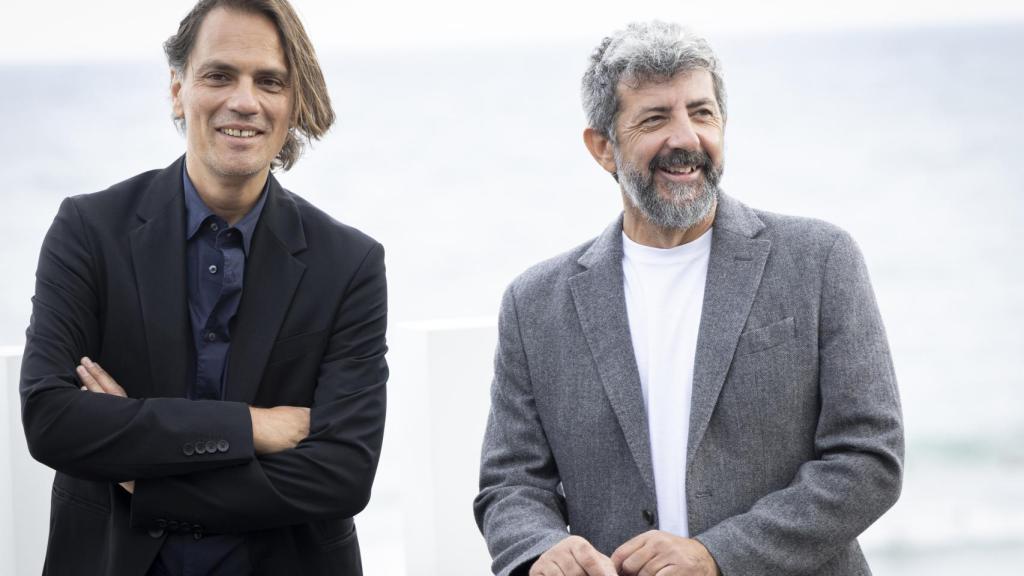 Rafael Cobos y Alberto Rodríguez, en San Sebastián.