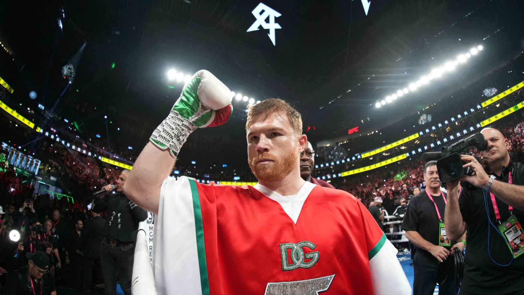 El boxeador mexicano Saúl 'Canelo' Álvarez, antes de un combate