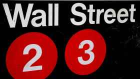 Cartel de la estación de metro de Wall Street, en el distrito financiero de Nueva York.