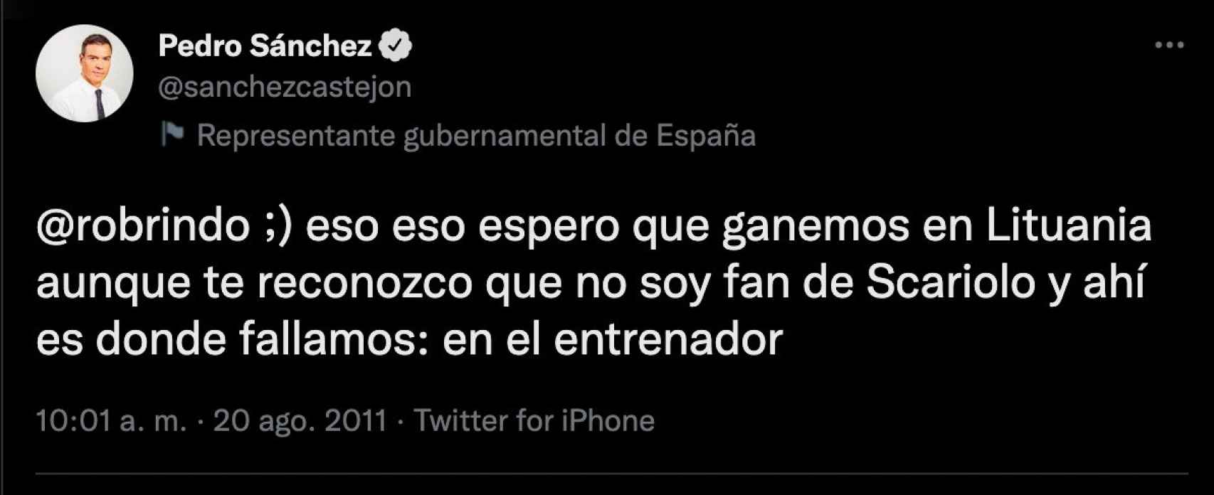 La publicación de Pedro Sánchez en Twitter sobre Sergio Scariolo en 2011 antes de comenzar el torneo.