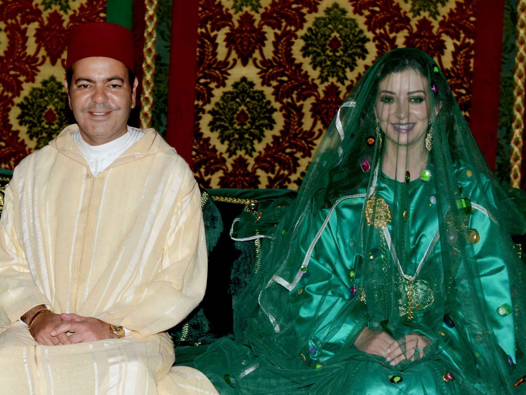 El príncipe Moulay Rachid y Lalla Oum Keltoum el día de su boda.