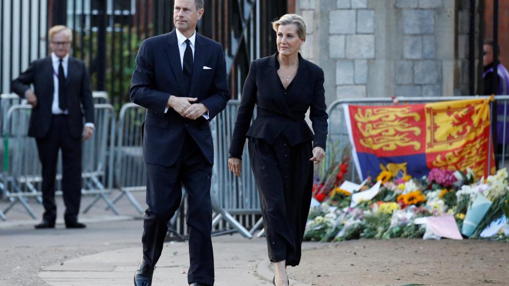 El príncipe Eduardo y Sophie de Gran Bretaña, la condesa de Wessex en el castillo de Windsor.