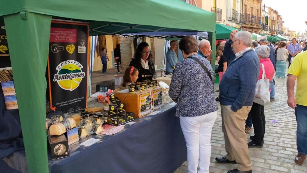 Mercado del queso de Villalón de Campos