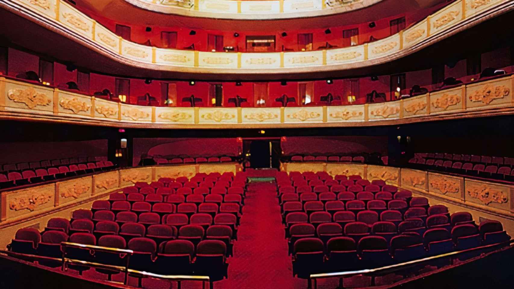 Interior del teatro principal de Ourense.