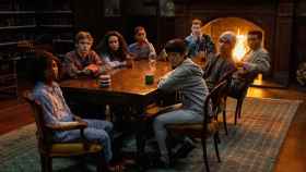 'El club de la medianoche', la nueva serie de terror del creador de 'La maldición de Hill House' llega a Netflix