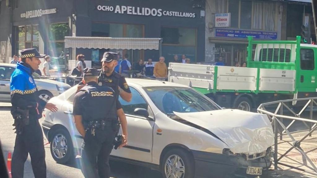 Imagen de uno de los vehículos dañados en el accidente de Valladolid