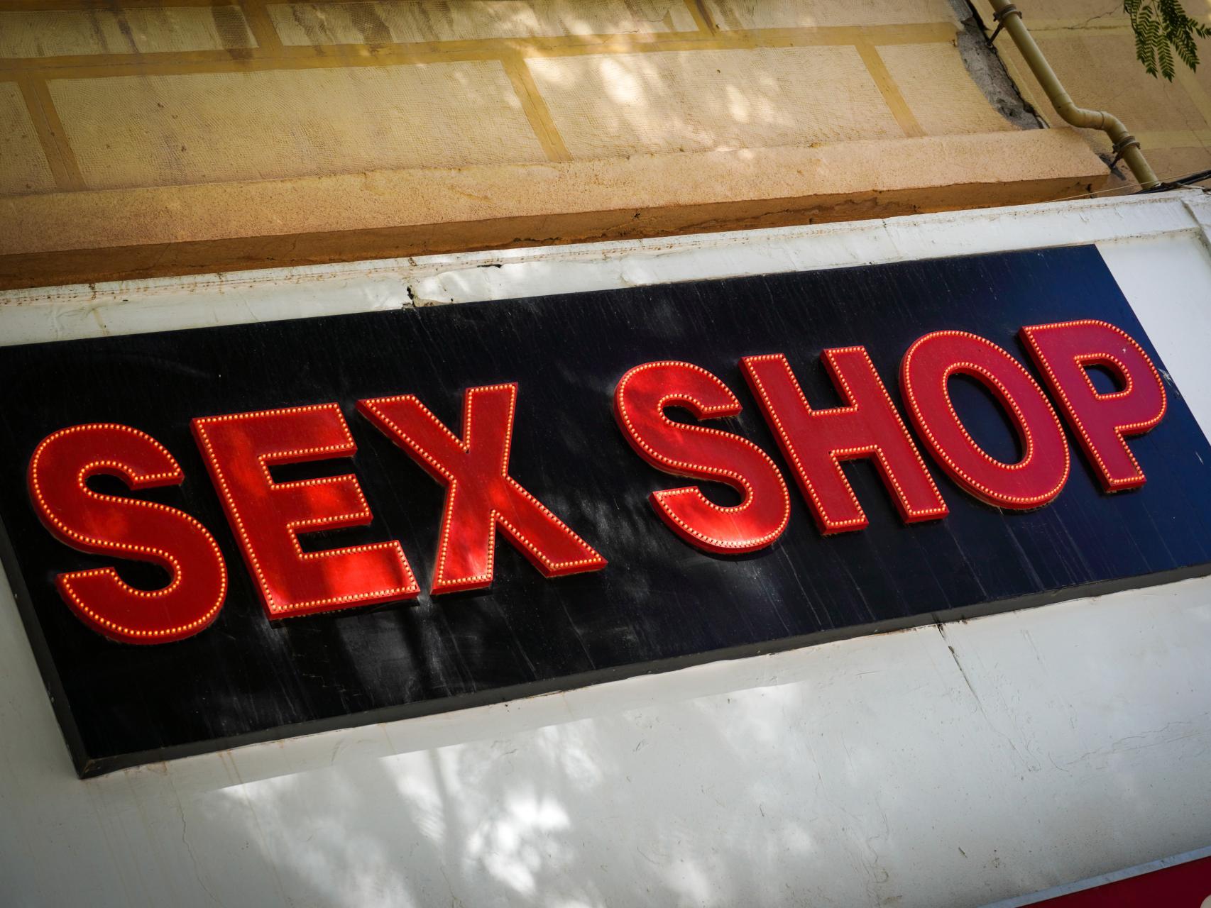 Qué puedes encontrar en los sex shops de Málaga?