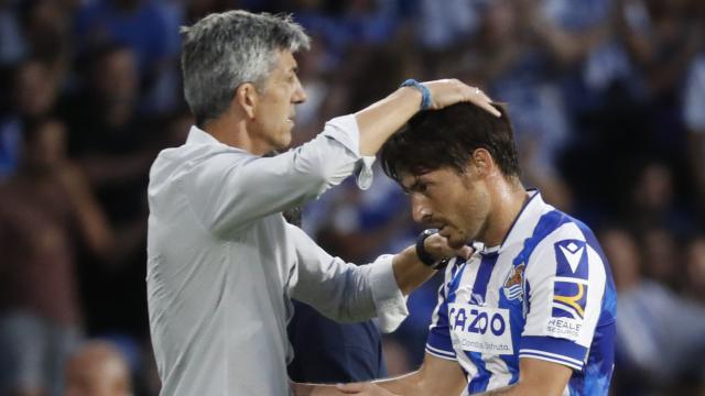 Imanol Alguacil junto a David Silva durante un partido de la Real Sociedad
