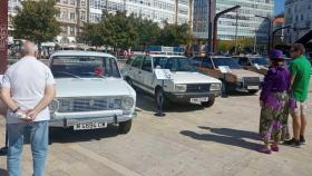 Exposición de vehículos históricos de la policía en A Coruña.