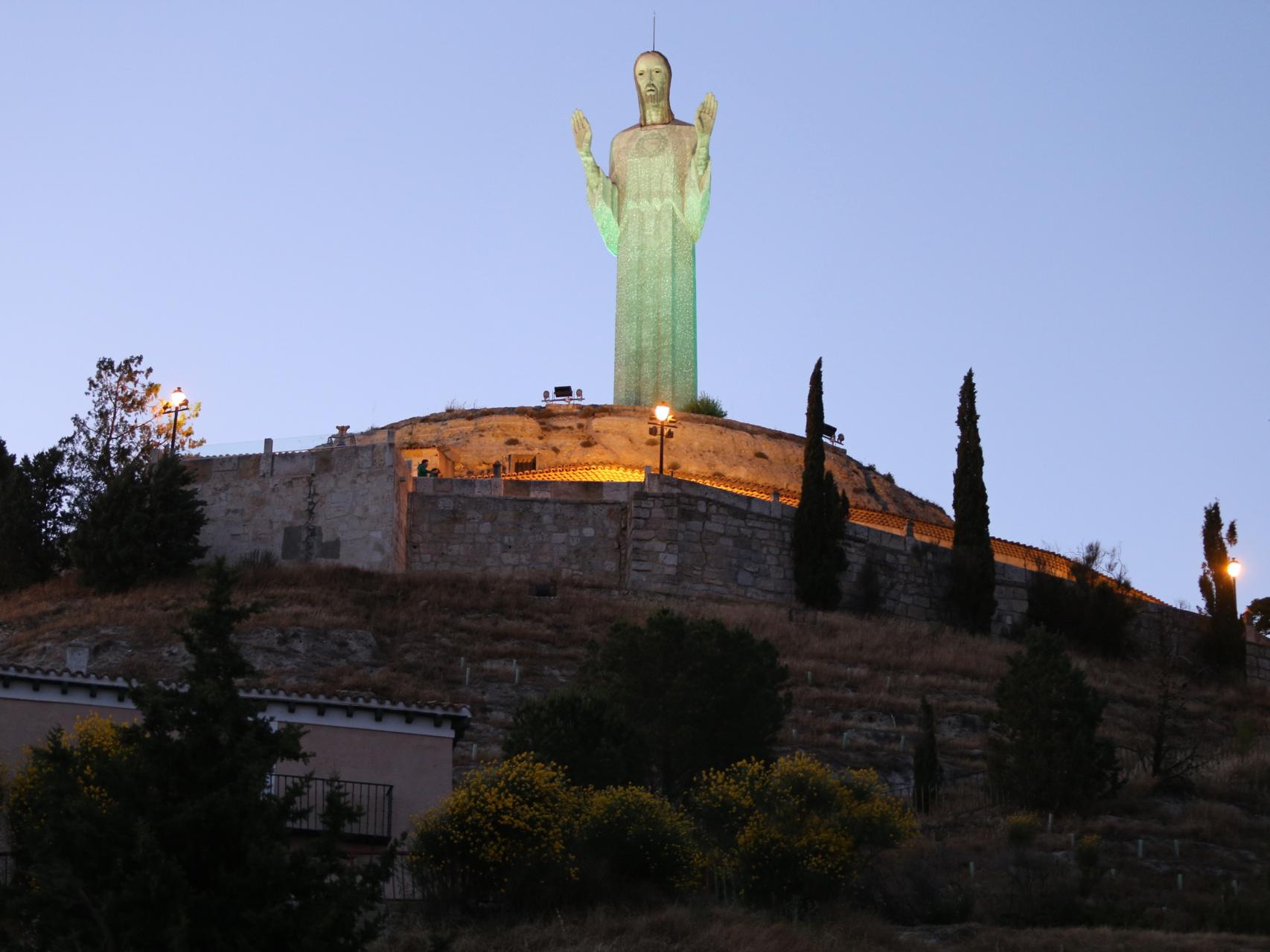 La escultura de Cristo más alta de España está en Palencia