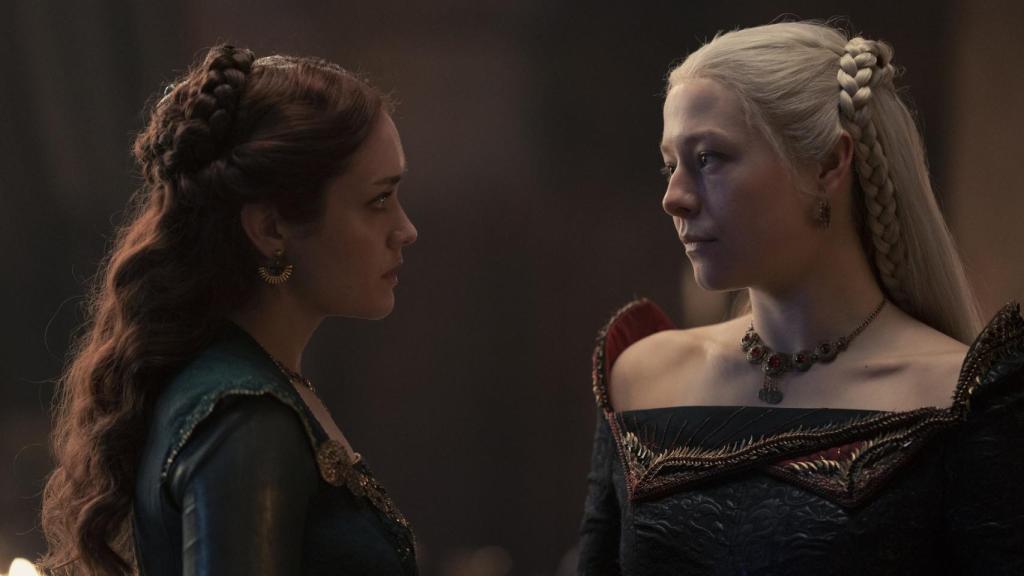 Olivia Cooke y Emma D'Arcy en 'La casa del dragón'