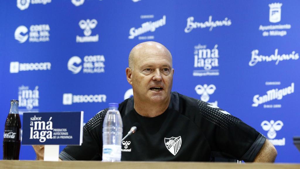 Pepe Mel durante una rueda de prensa en La Rosaleda