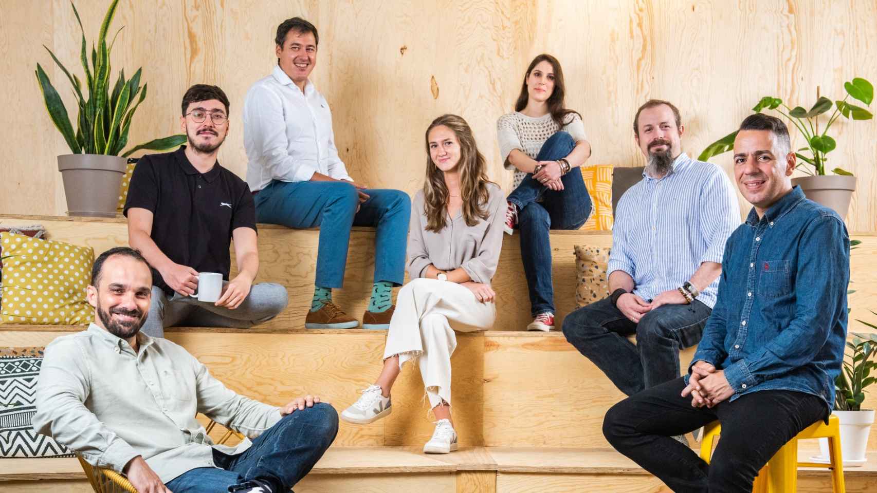 Equipo de la nueva incubadora de startups: (izquierda a derecha): Juan Carlos Milena, Rodrigo Die, Pedro Jareño, María Migallón, Silvia Rodríguez, Ángel Quesada, Edu Bernabé.
