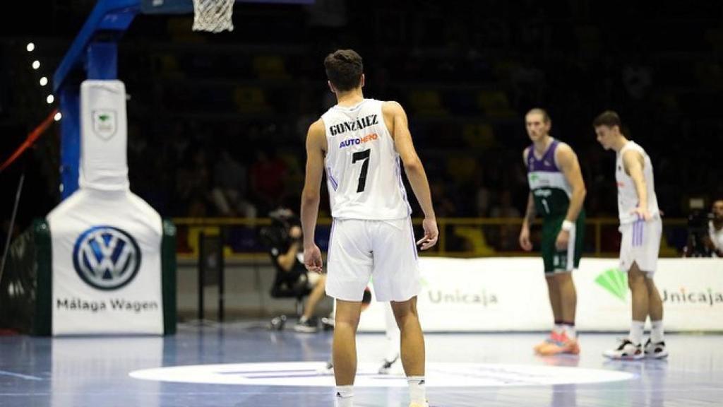 Hugo González, durante un partido de pretemporada con el Real Madrid