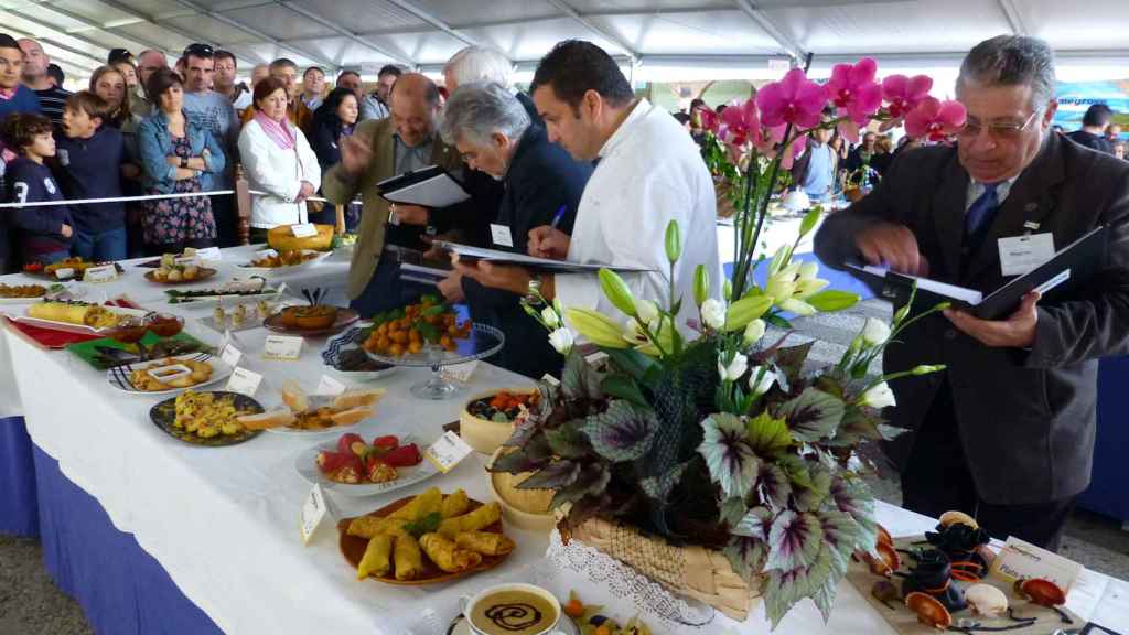 Concurso de la Festa do Marisco en O Grove.