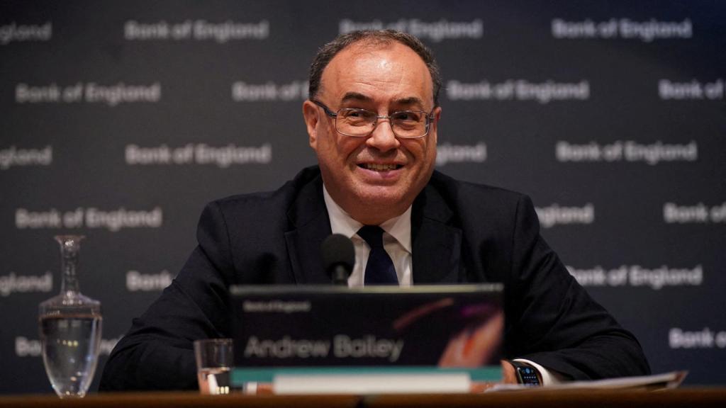 El gobernador del Banco de Inglaterra, Andrew Bailey, durante una rueda de prensa.