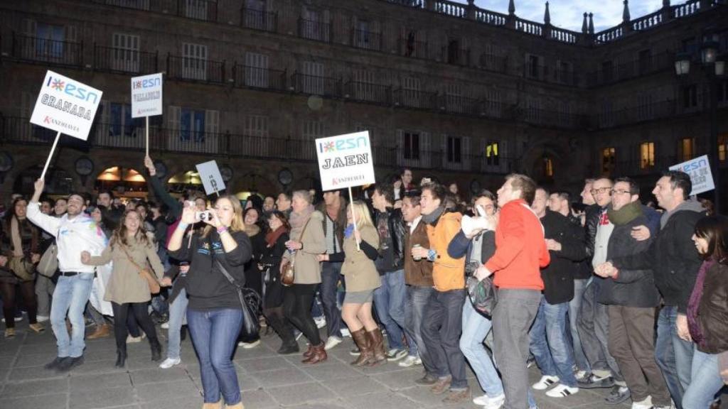 La vida social en las noches salmantinas por los Erasmus