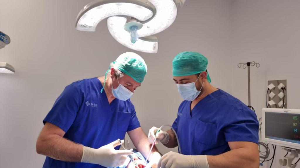 IMED Dental cuenta con quirófanos propios .