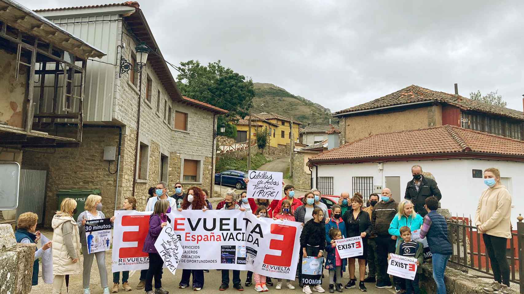 'La Revuelta de la España Vaciada' manifestándose en León