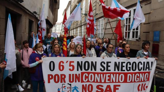 Protesta de trabajadoras del Servizo de Axuda ao Fogar