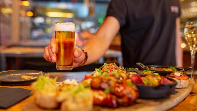 ‘Saborea Sin Prisa’ el mercado gastronómico efímero de Madrid donde disfrutar de la cerveza y la comida