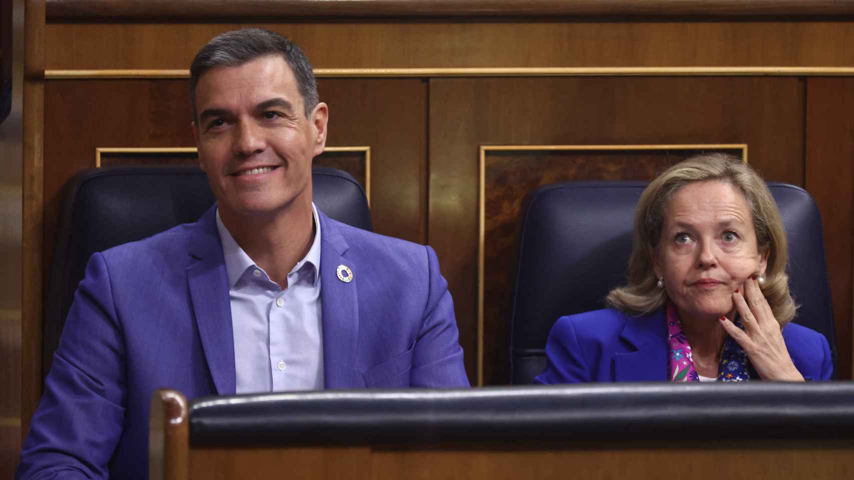 Pedro Sánchez, junto a la vicepresidenta  Nadia Calviño, este miércoles en el Congreso.