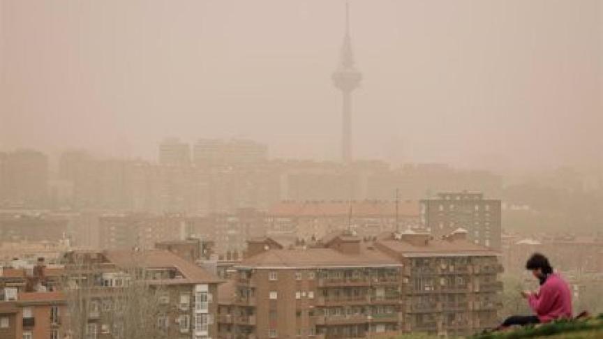 Sanidad de Madrid alerta por la llegada este jueves de una masa de aire africano con concentraciones de polvo