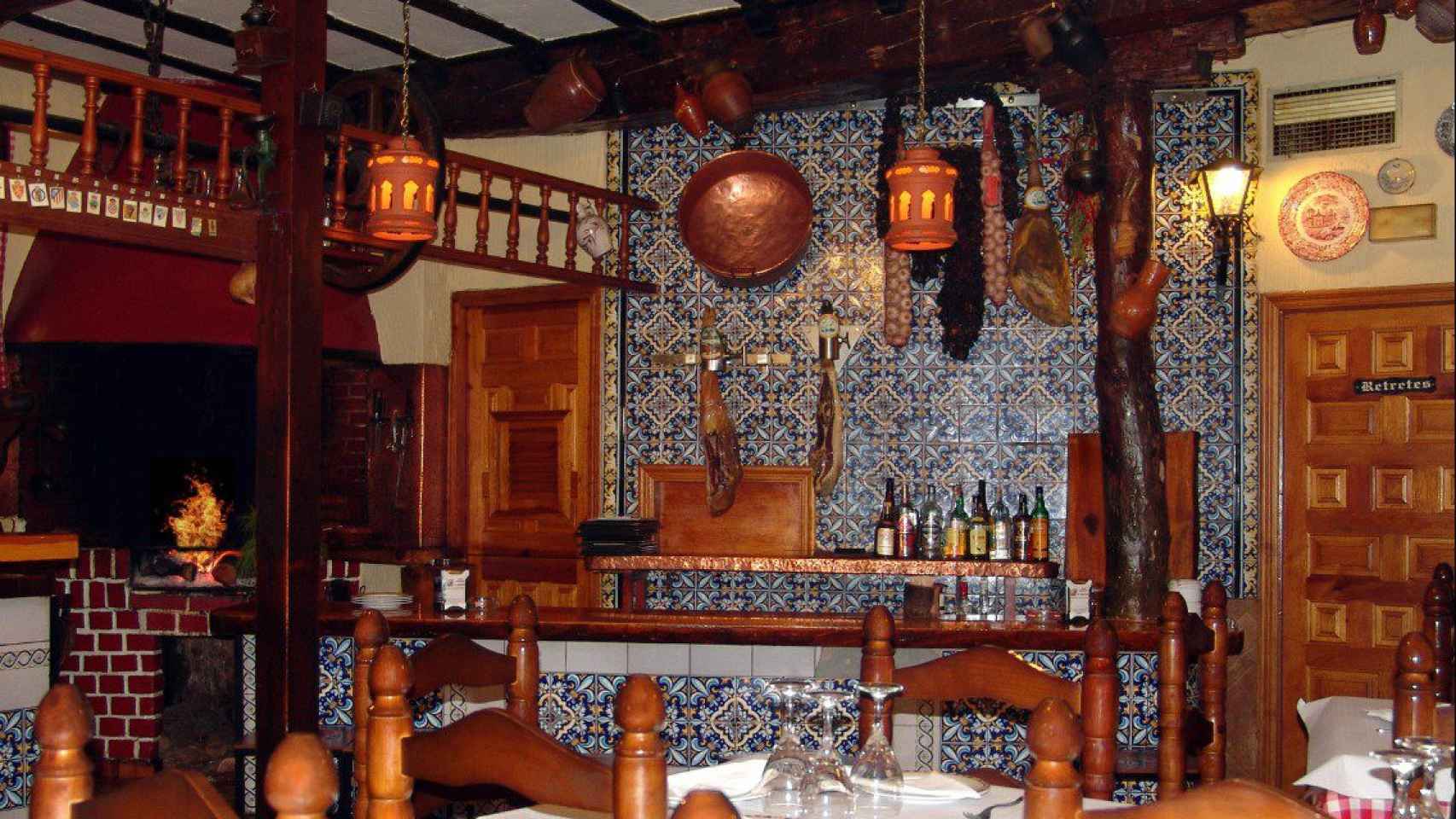 El salón de El Bodegón de Cuenca.