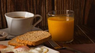 El Desayuno Perfecto Para Tomar A Diario Que Ignoramos En Espa A Y Tiene Fama De Insano