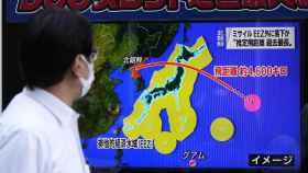 Infografía sobre el lanzamiento de un misil balístico de Corea del Norte este martes en Tokio.