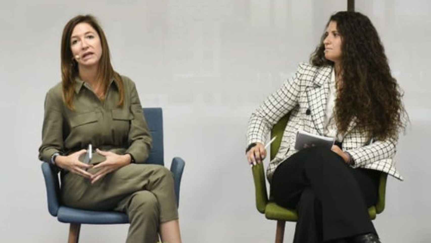 Conversación entre Esther Morales (PiperLab) y Natalia Rodríguez (SaturnoLabs) en el III Encuentro de Ética e Inteligencia Artificial de We The Humans.