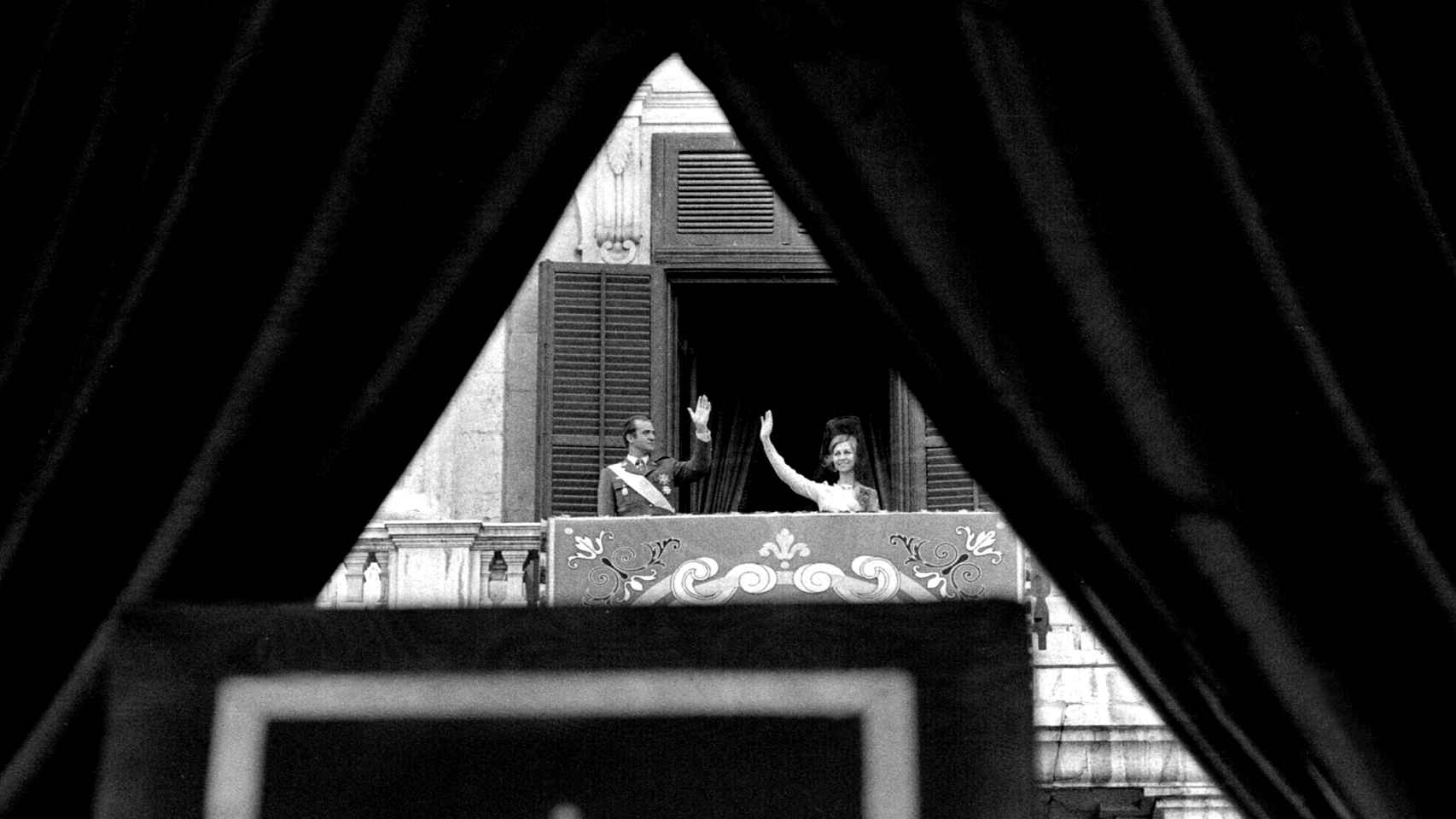 Juan Carlos I y la Reina Sofía, en una imagen del documental.