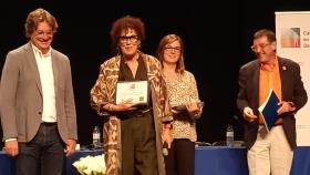 Rafaela Romero recoge el premio en Fuenlabrada