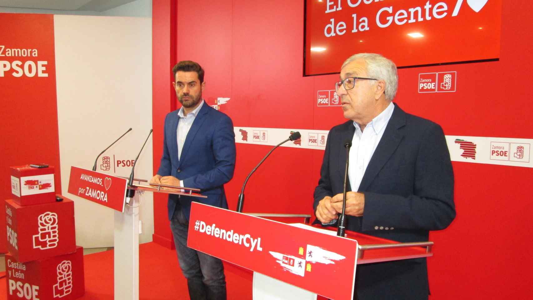 Antidio Fagúndez y José Fernández en rueda de prensa celebrada en la mañana de hoy Viernes 7 de Octubre en la sede socialista de Zamora