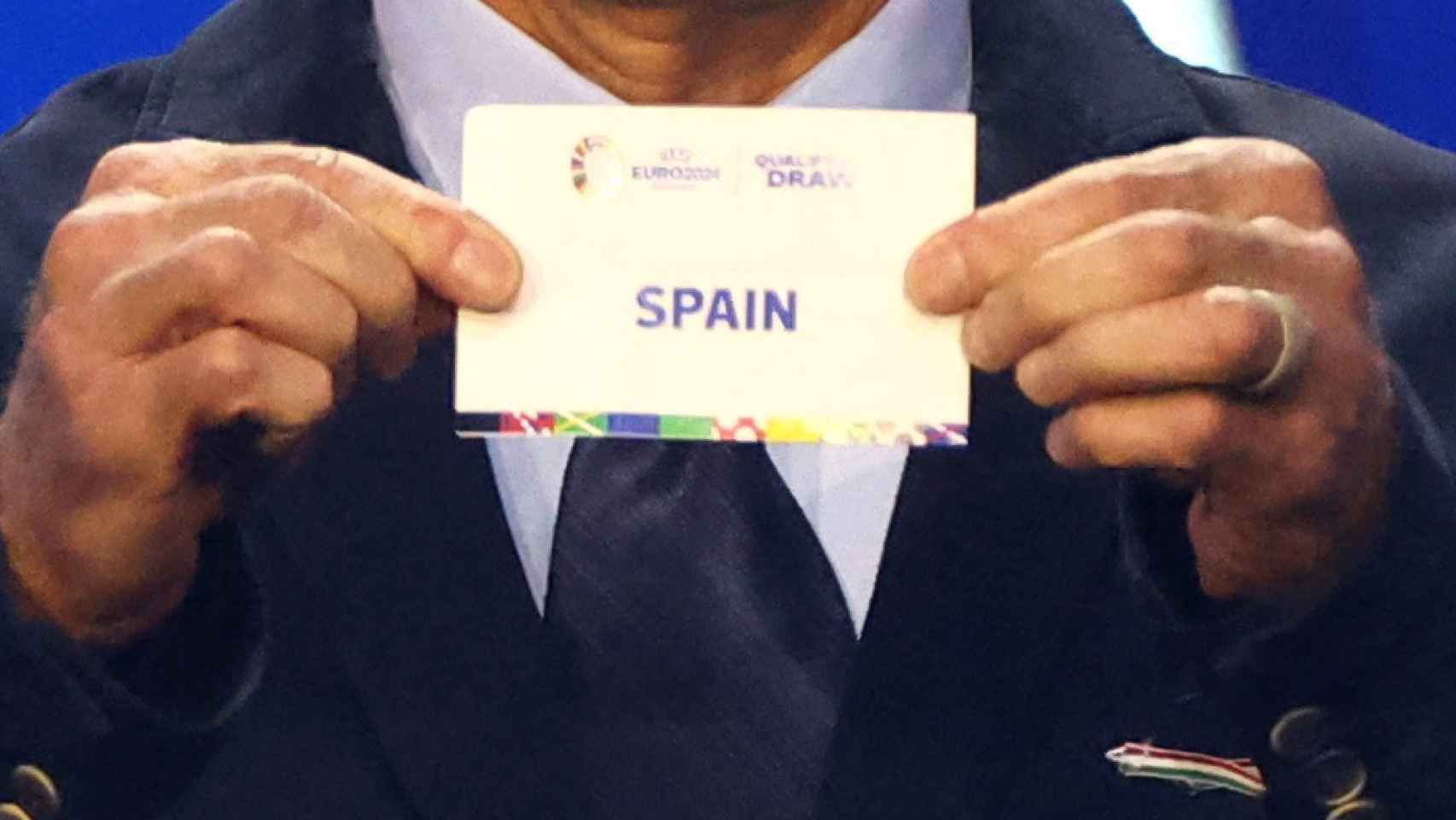 Papeleta de España en el sorteo de la fase de clasificación de la Eurocopa 2024