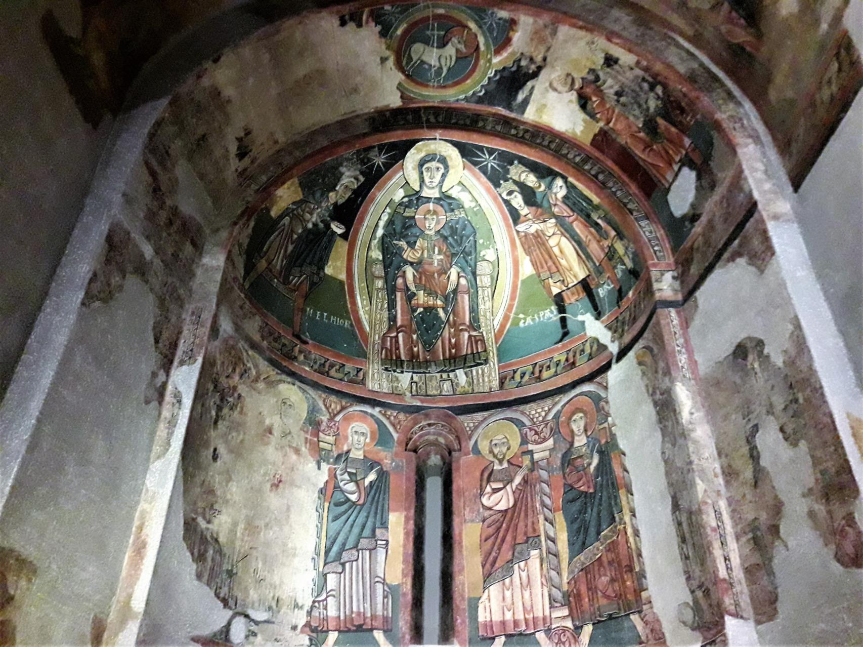 Fresco del ábside de la iglesia de Santa María de Tahull, en el Museu Nacional d'Art de Catalunya.